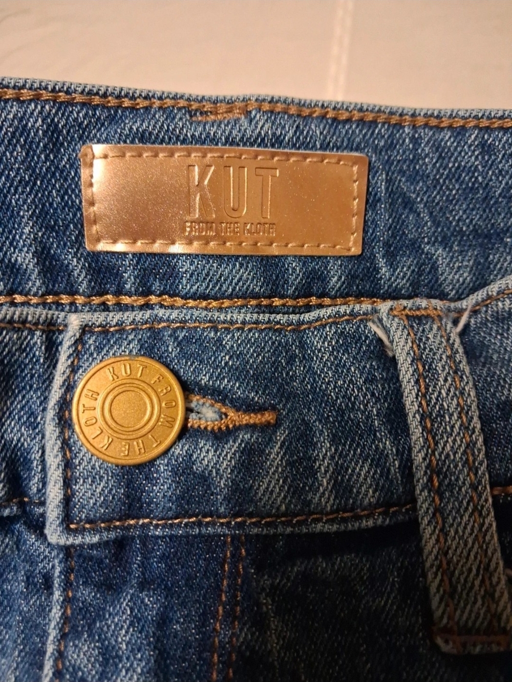 Kut from the Kloth Women's Blue Straight Leg Jeans